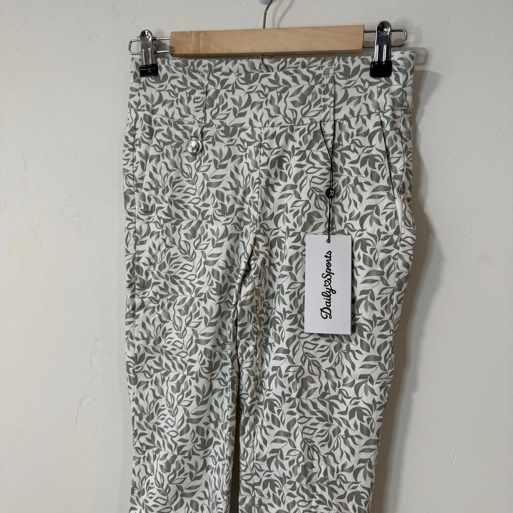 Daily Sports Women's Print Magic Pants Golf 7/8 Stretch Green White Leaf 2 NEW - Picture 4 of 11